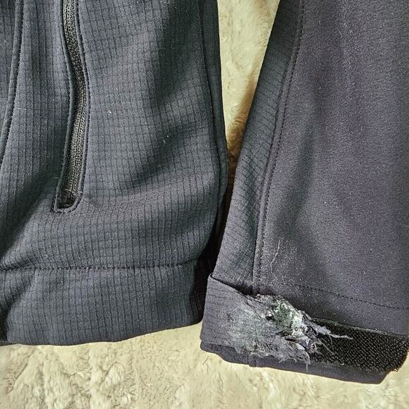 Marmot Gore Windstopper Softshell Jacket Mens S Black Minimal Outdoors Lined - Picture 4 of 9